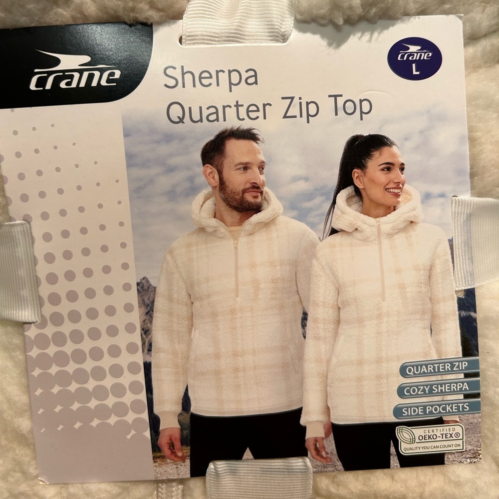 White and cream/tan NWT Crane Sherpa Quarter Zip Top